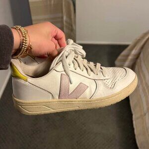 V-10 Lace Up Sneakers Womens 37